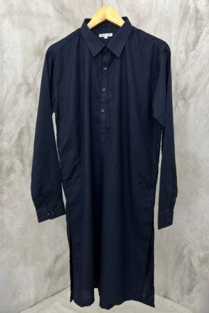 Signature Navy Blended Fabric Stitched Suit for Timeless Sophistication